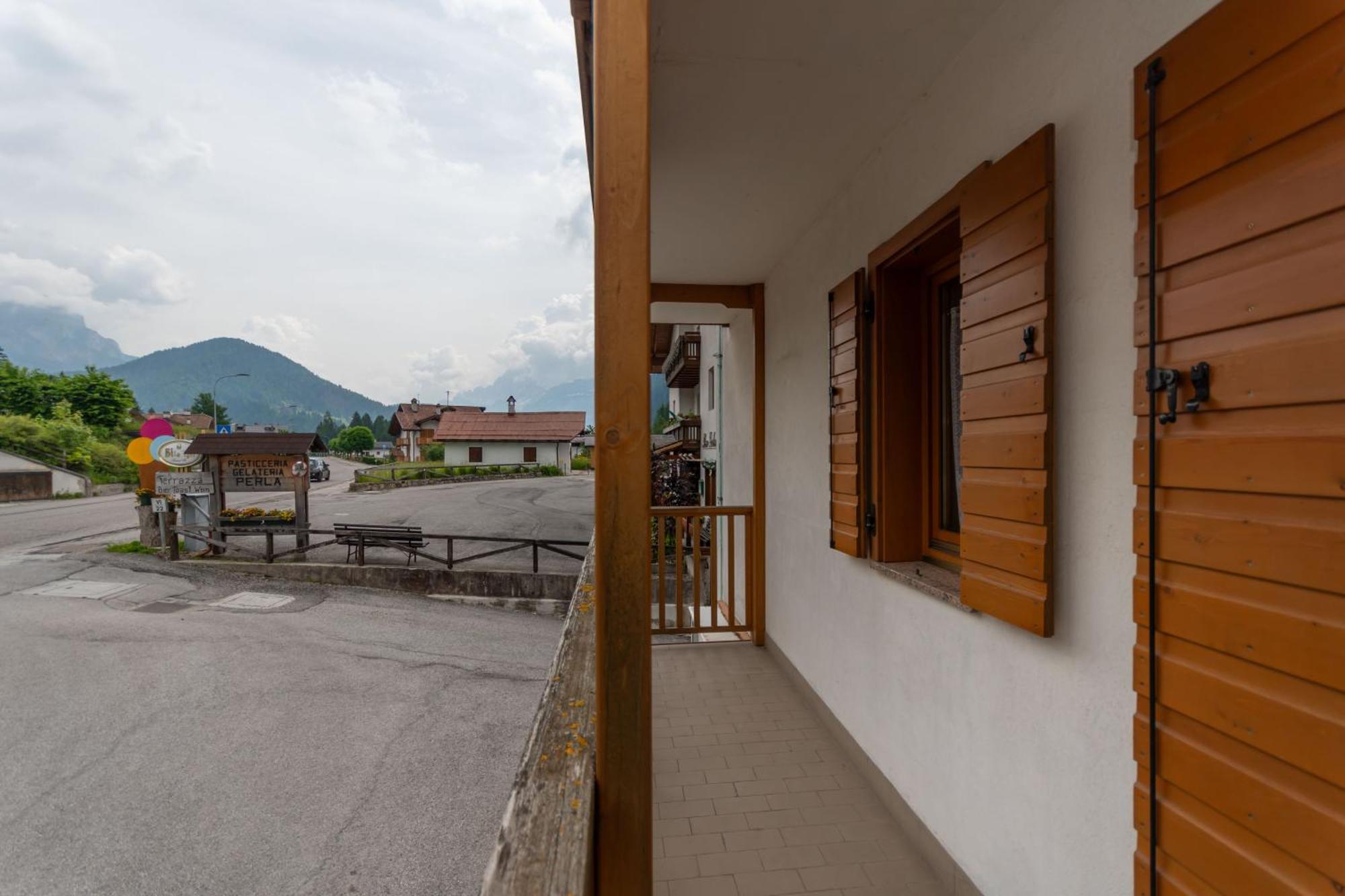 Casa Stella Lägenhet Falcade Exteriör bild